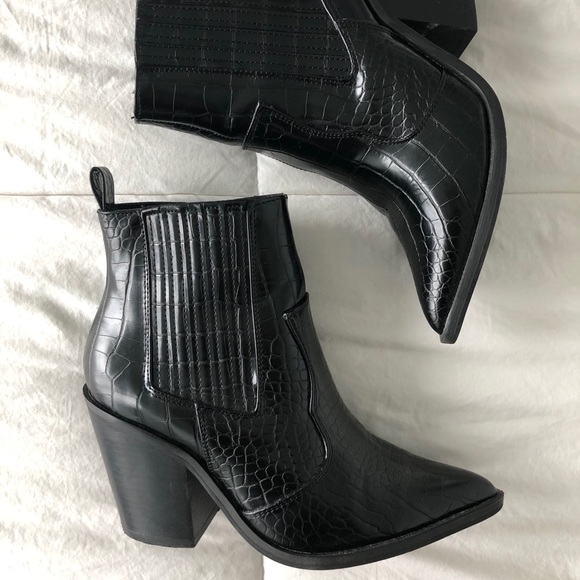 ASOS Faux leather textured black boots - size 7 - Picture 1 of 3